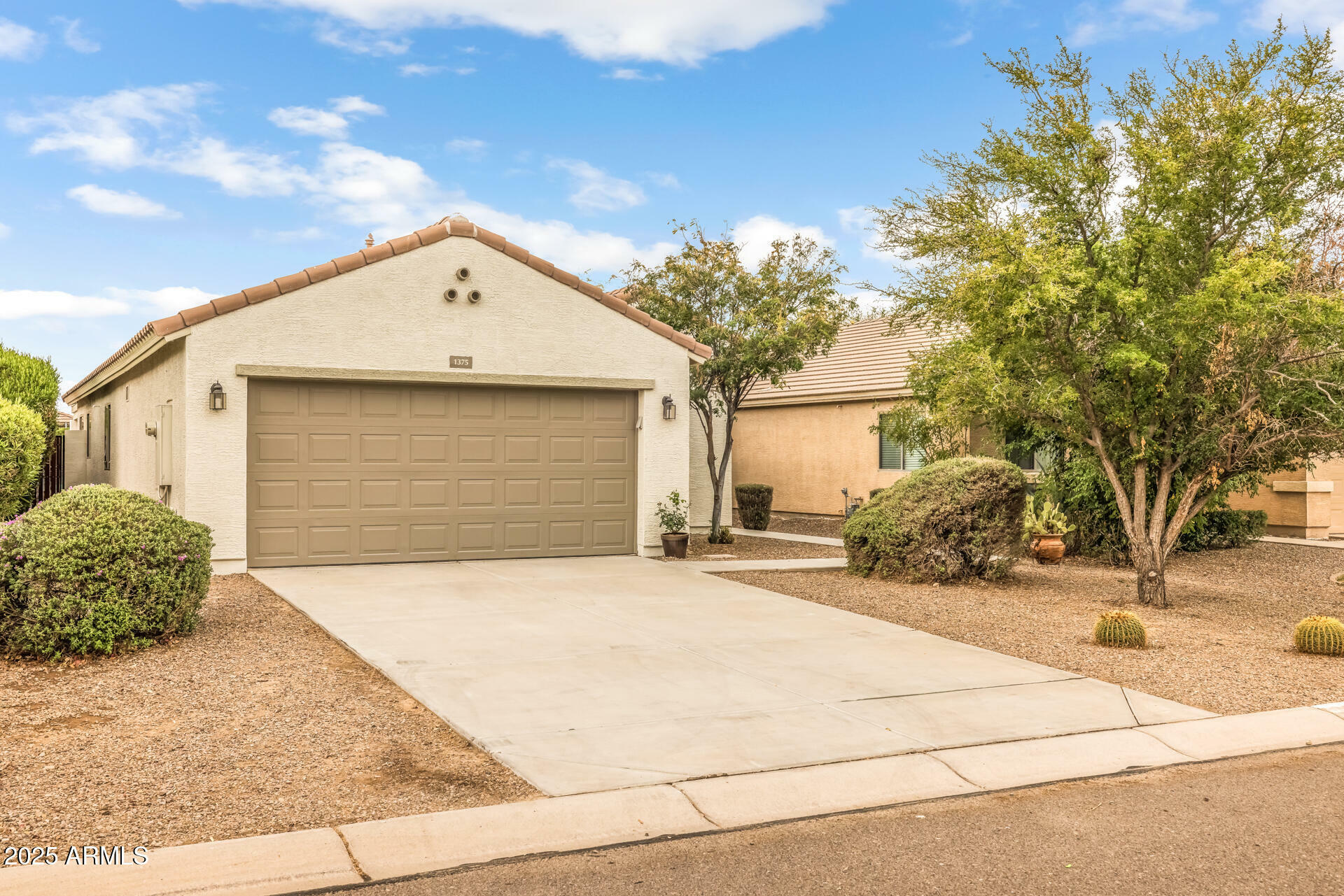 Property Photo: 1375 W Belmont Red Trail AZ 85143