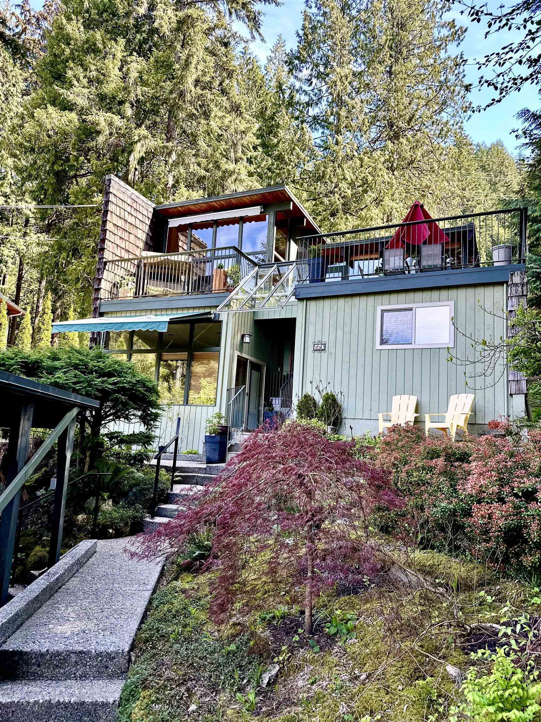 Photo de la propriété: 550 Ventura Crescent BC V7N 3G9