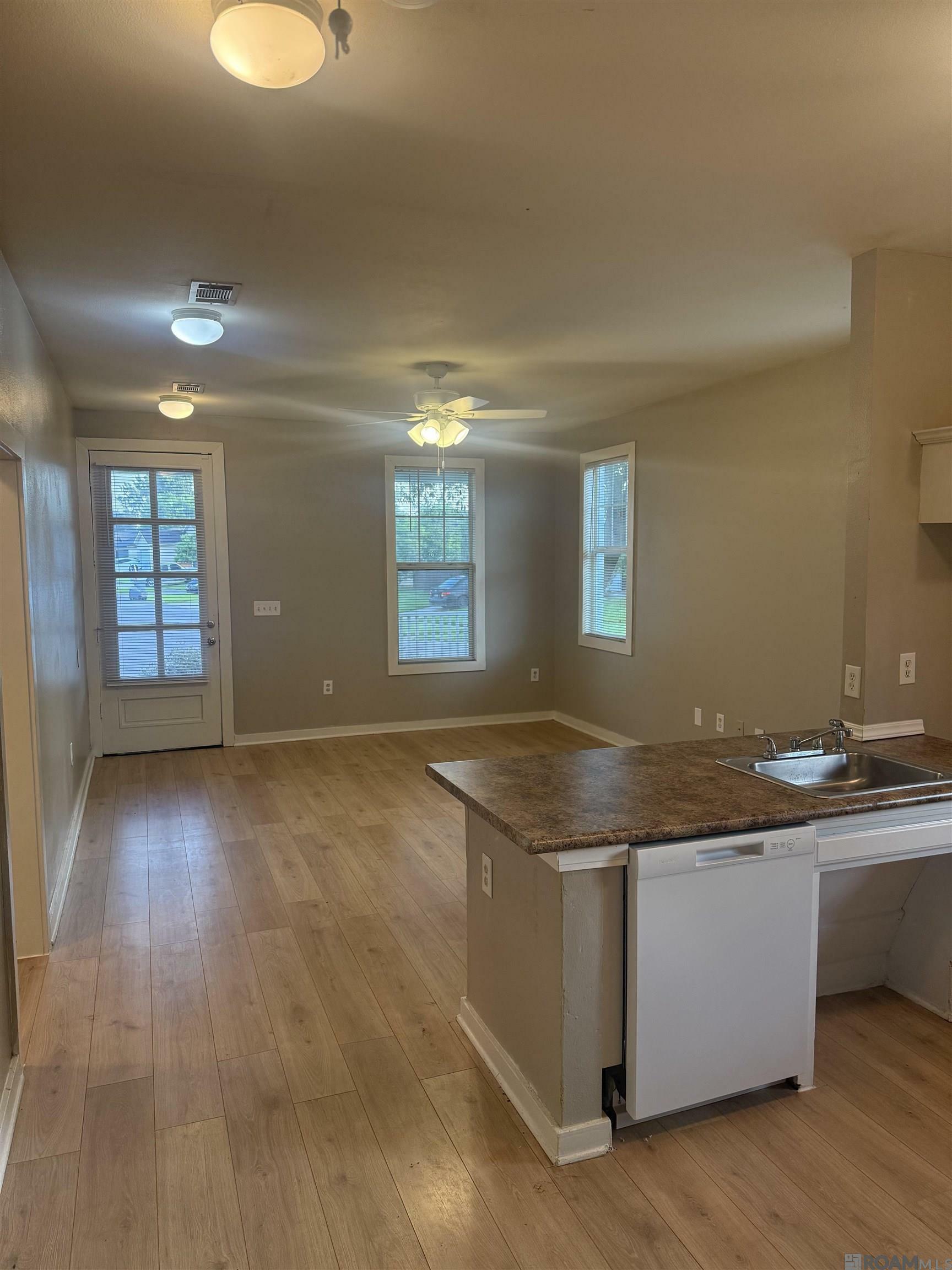 Property Photo: 2167 St Croix Ave LA 70810