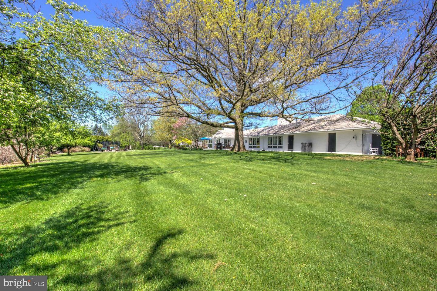 Property Photo: 1800 Fieldcrest Road PA 17042