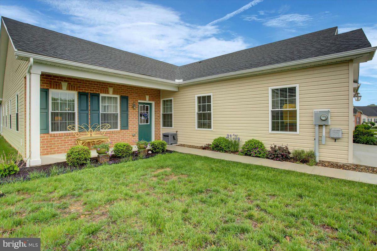 Property Photo: 3245 Portrait Way PA 17202