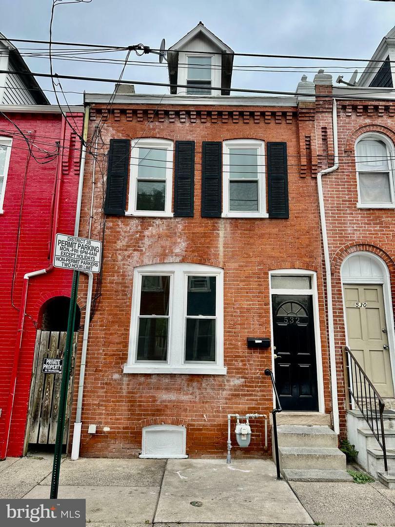 532 Locust Street  Lancaster PA 17602 photo
