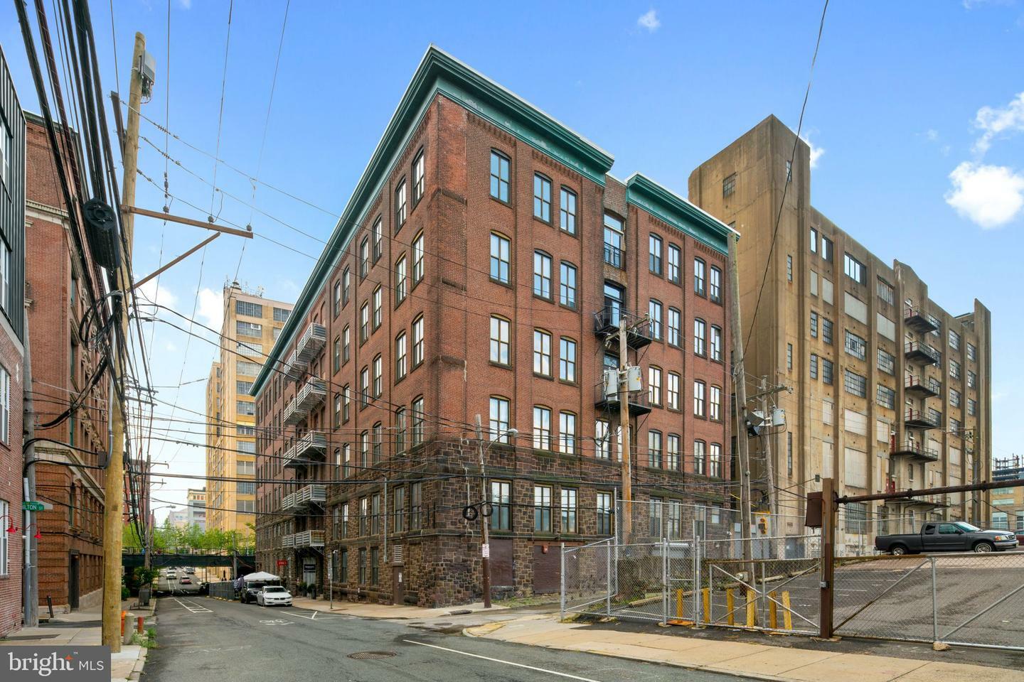 Property Photo: 428 N 13th Street 40 3E PA 19123