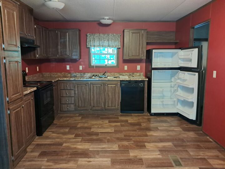 Property Photo: 1044 Springwood Road AR 72542