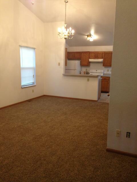 Property Photo: 2504 Carnatation Dr MO 65202