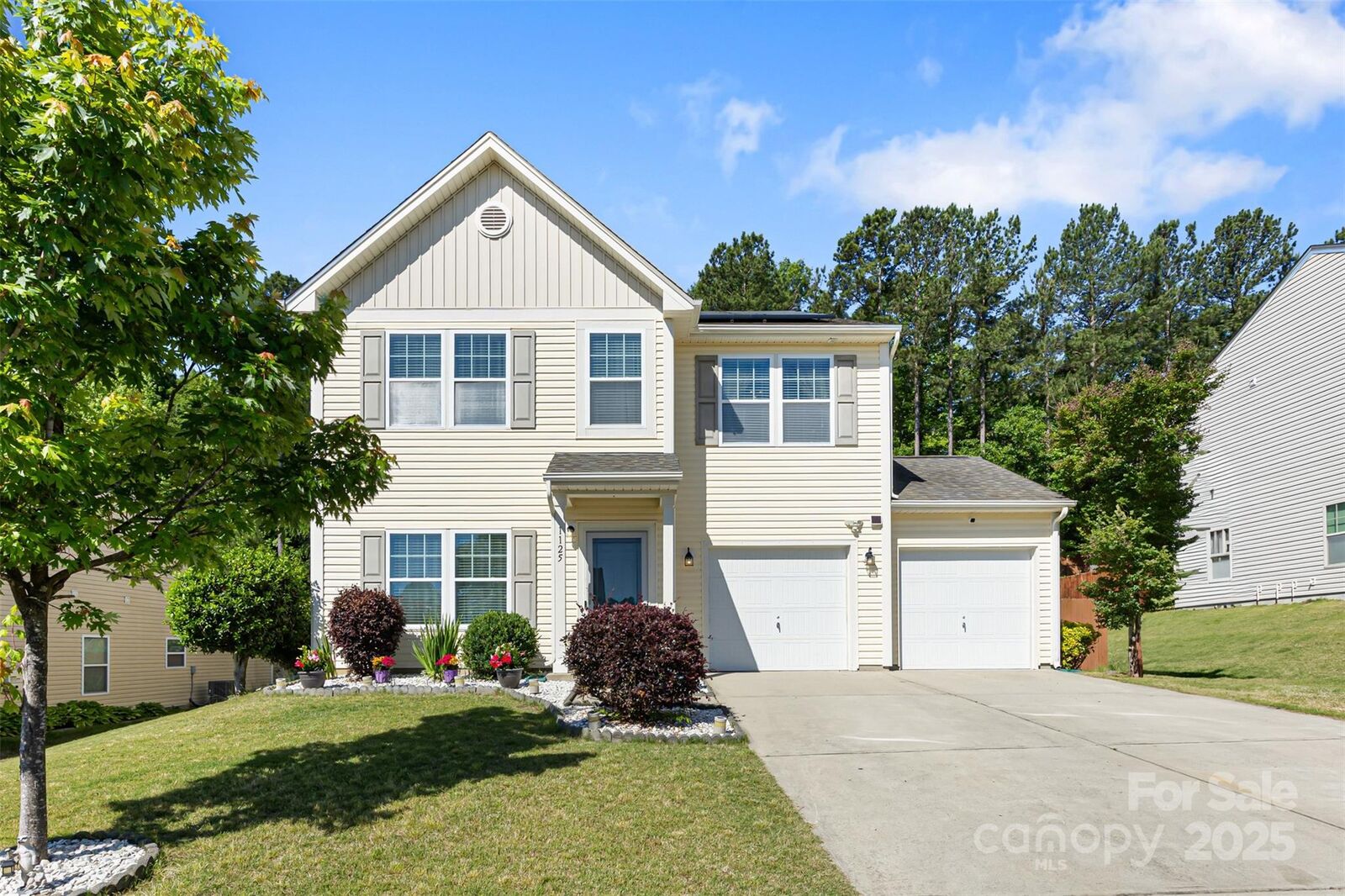 Property Photo: 1125 Jasmine Drive SC 29707