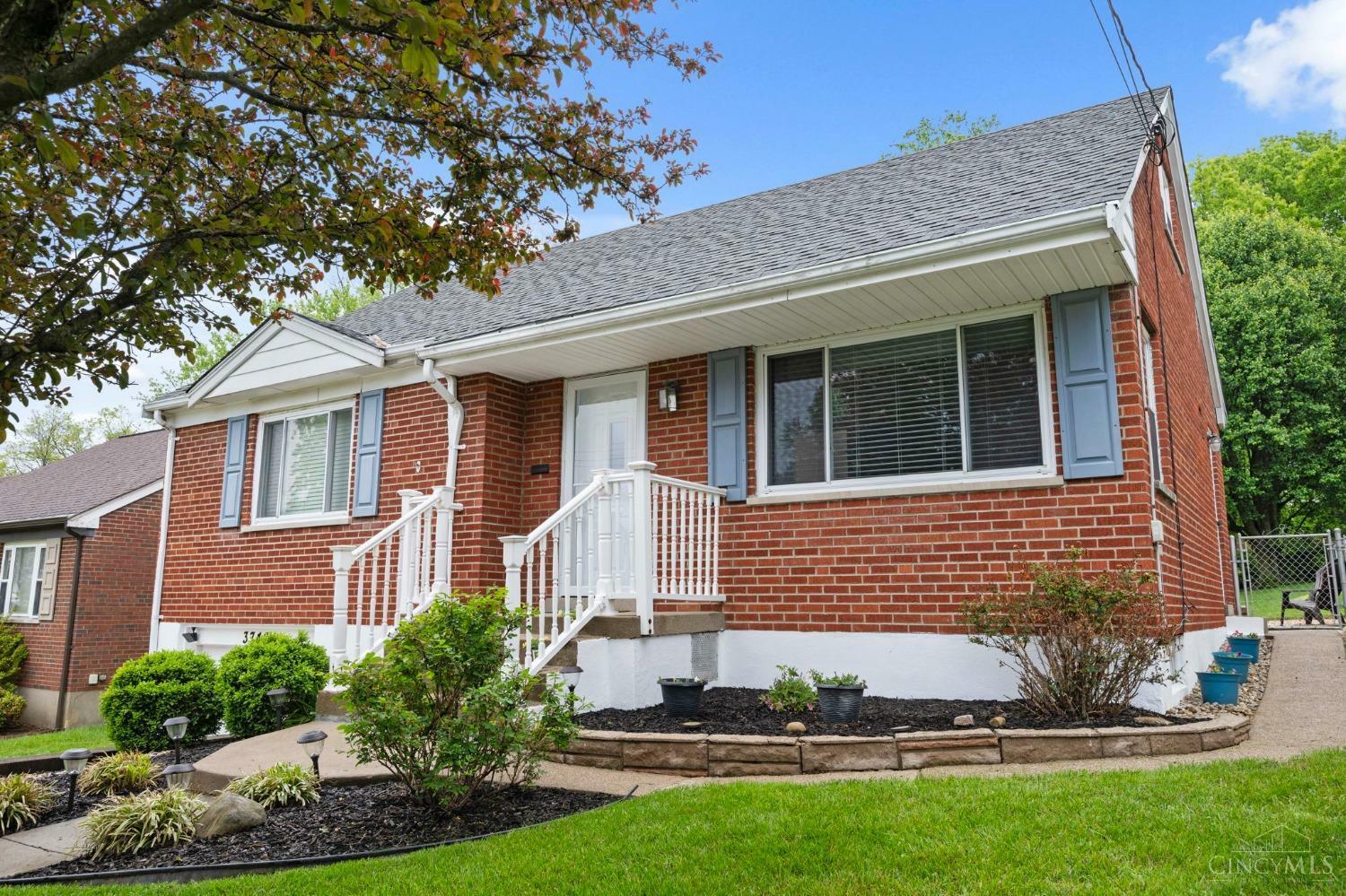 Property Photo: 3748 Frondorf Avenue OH 45211