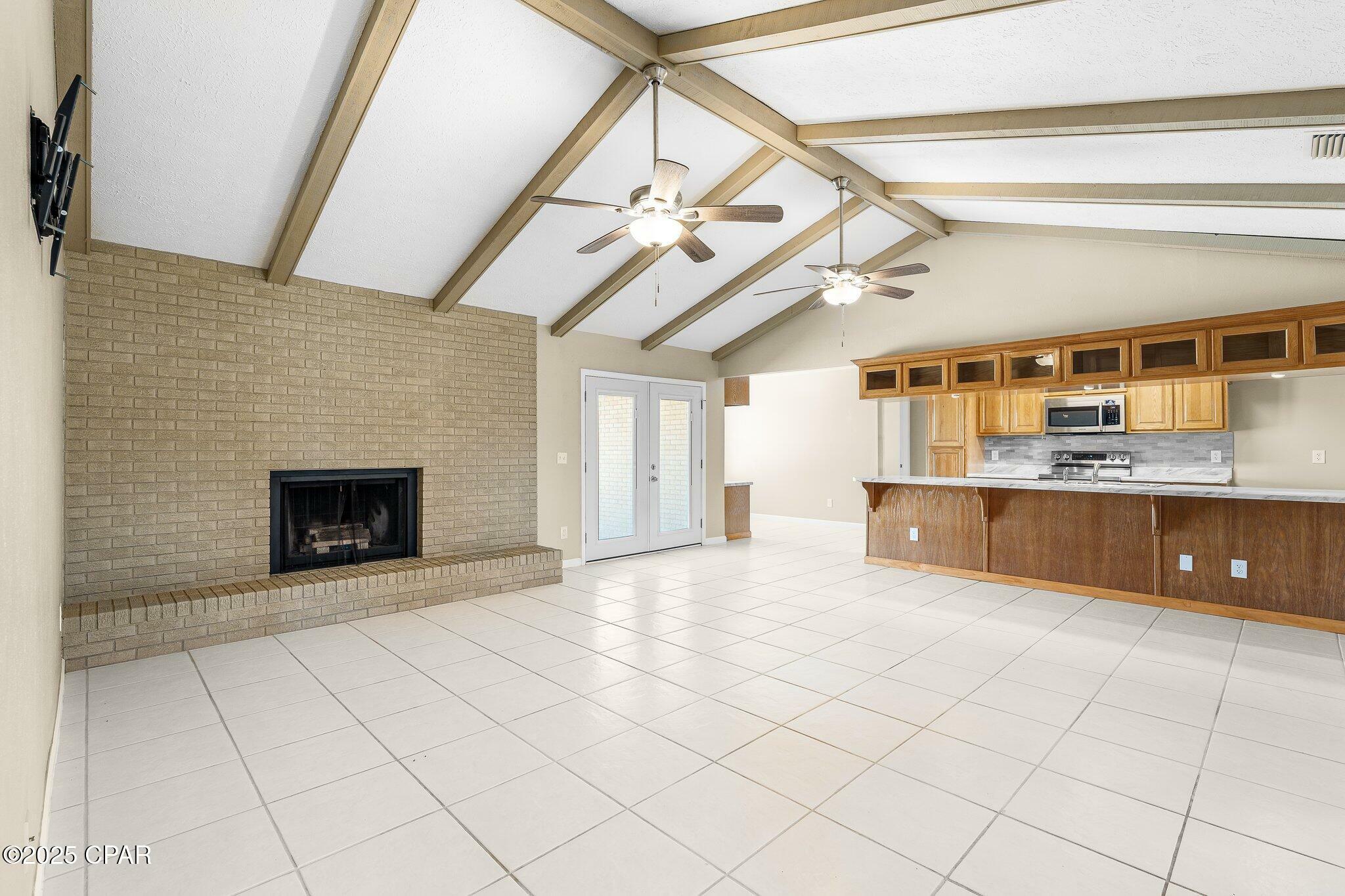 Property Photo: 7936 Betty Louise Drive FL 32404