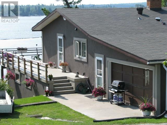 Property Photo: 411 Lakeview Dr ON P9N 4H3
