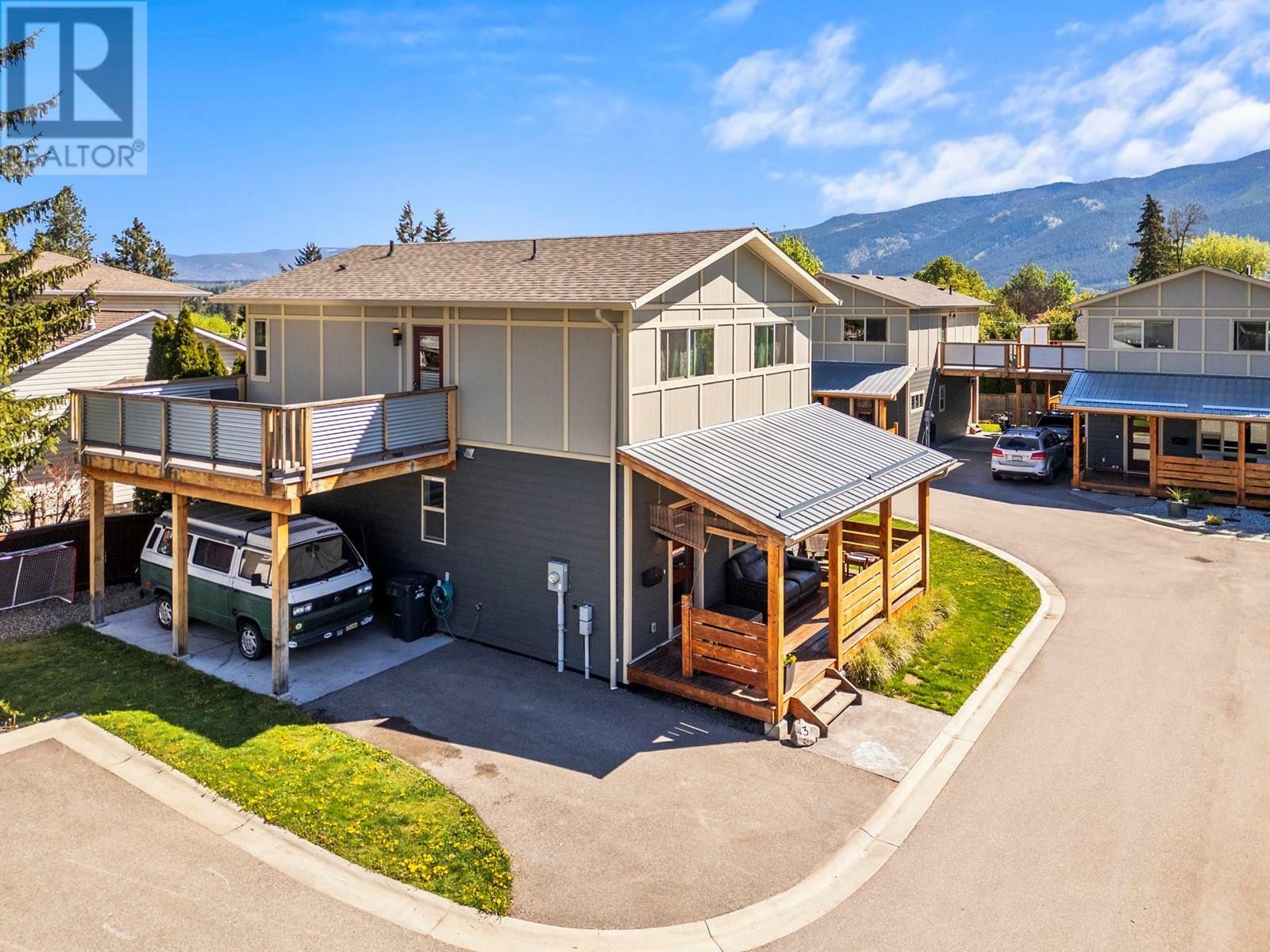Photo de la propriété: 2650 Pleasant Valley Road 3 BC V4Y 0J1