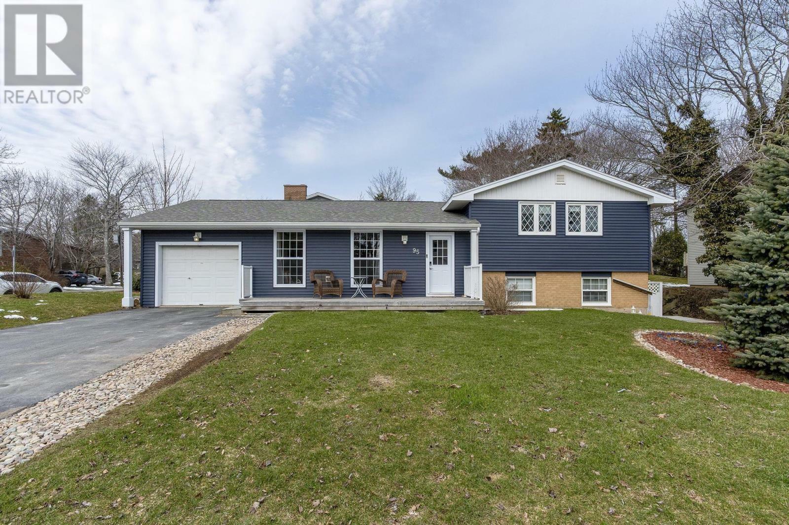 Photo de la propriété: 95 Bayview Road NS B3M 1N8