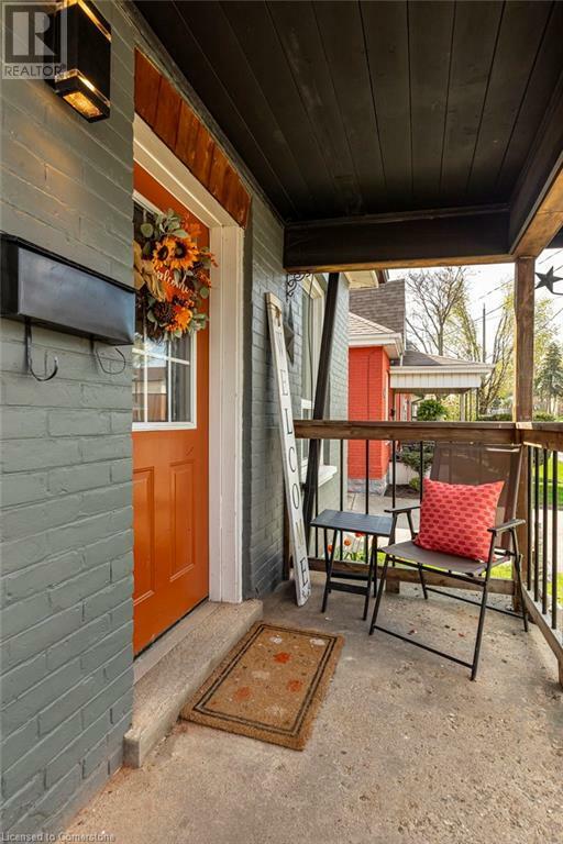 Property Photo: 17 Edward Street ON N3S 1V2