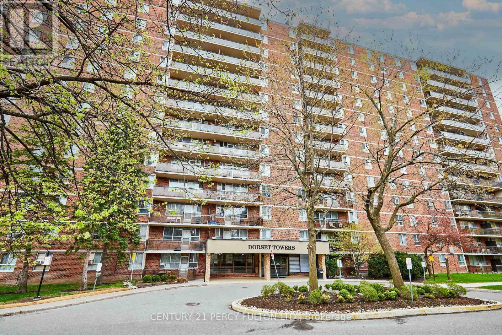 Property Photo: 1950 Kennedy Road 1509 ON M1P 4S9