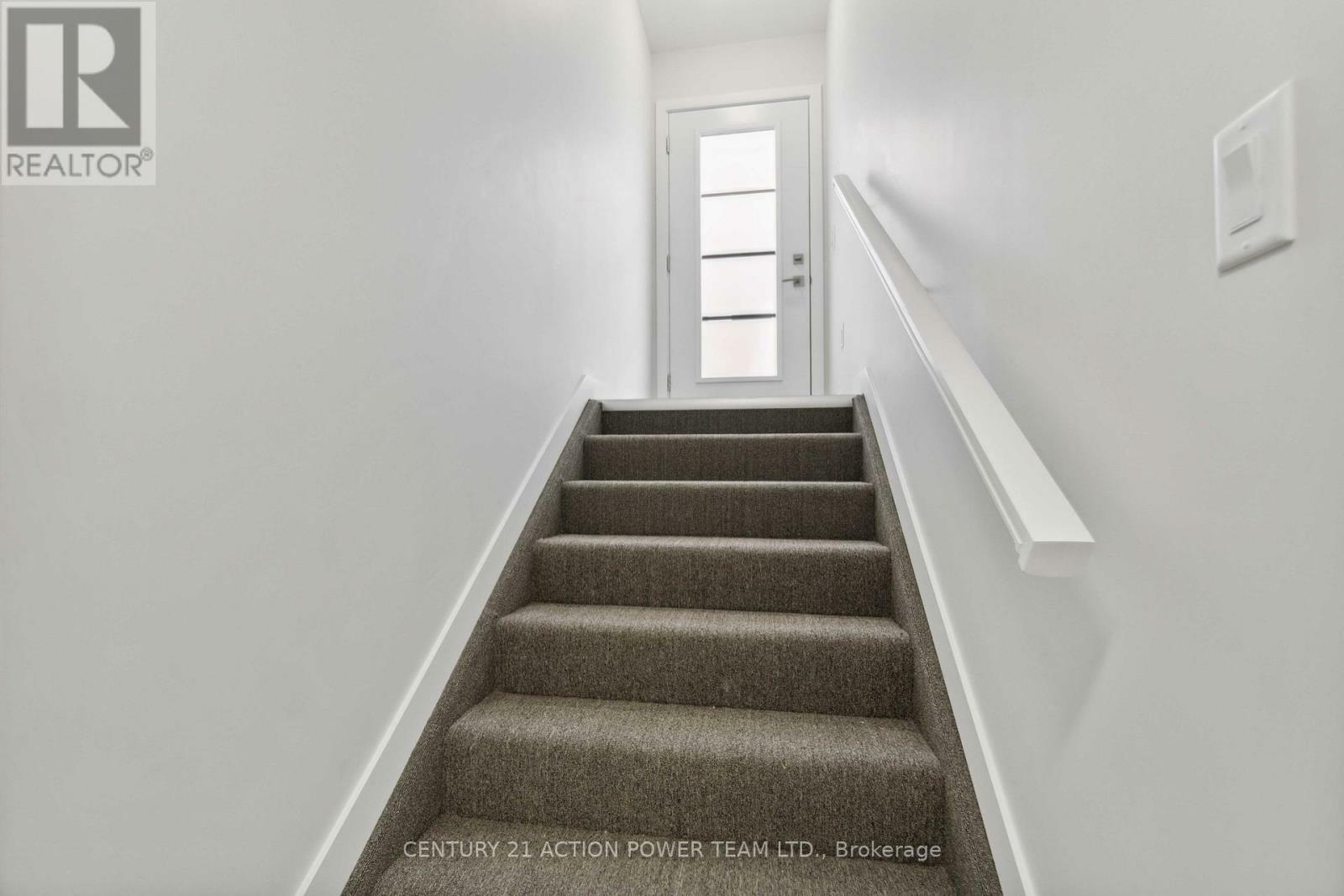 Photo de la propriété: 358 Hazel Crescent West A ON K0A 2M0