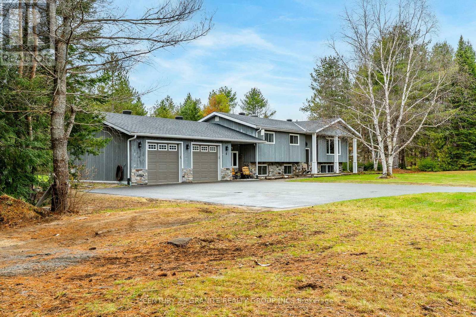 Property Photo: 4 Airview Drive ON K0L 1C0