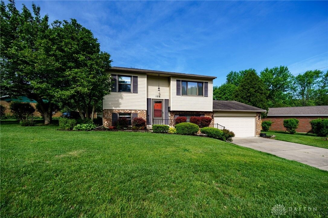 Property Photo: 158 Upper Hillside Drive OH 45305