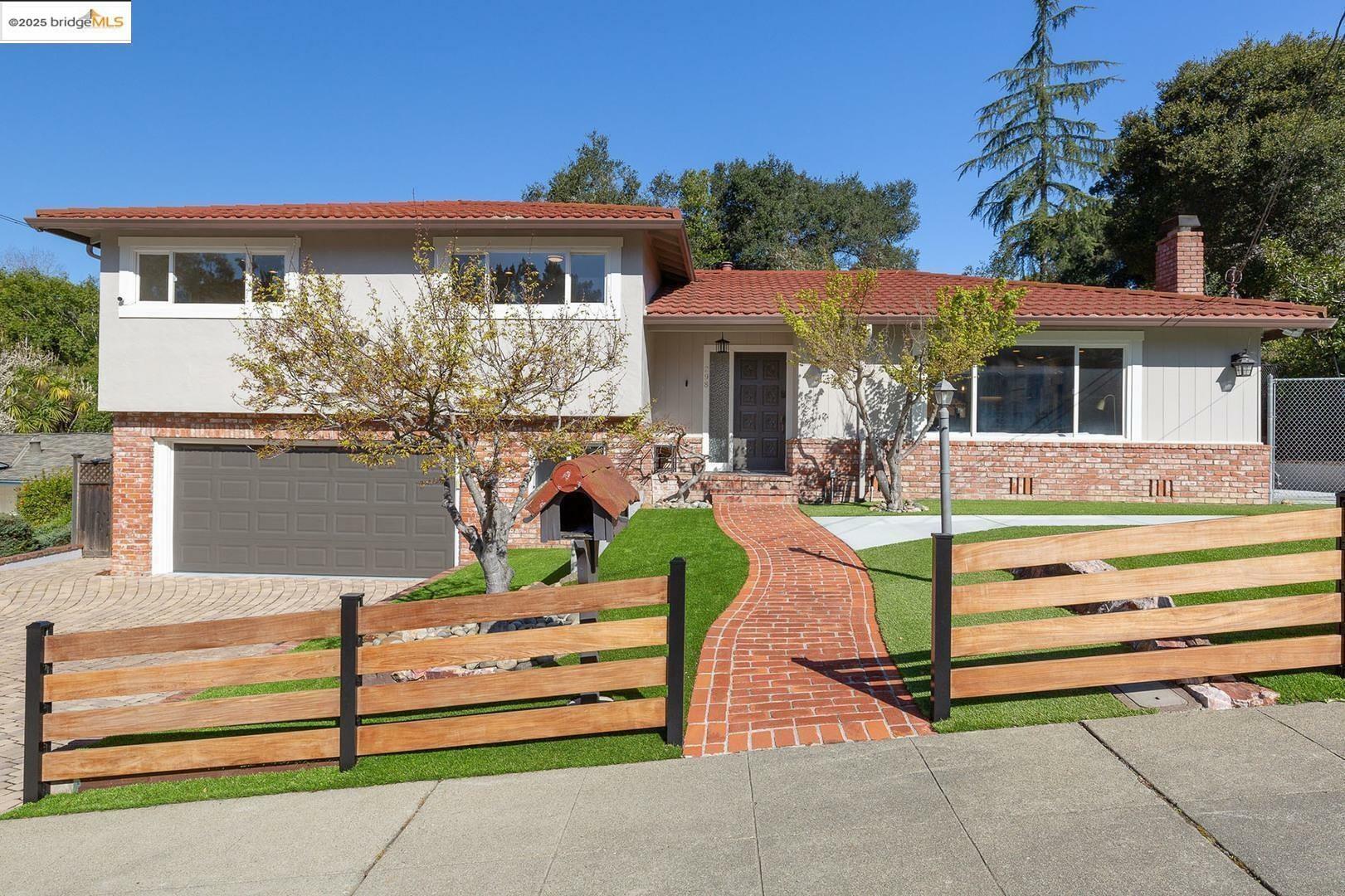 Property Photo: 298 Elysian Fields Dr CA 94605