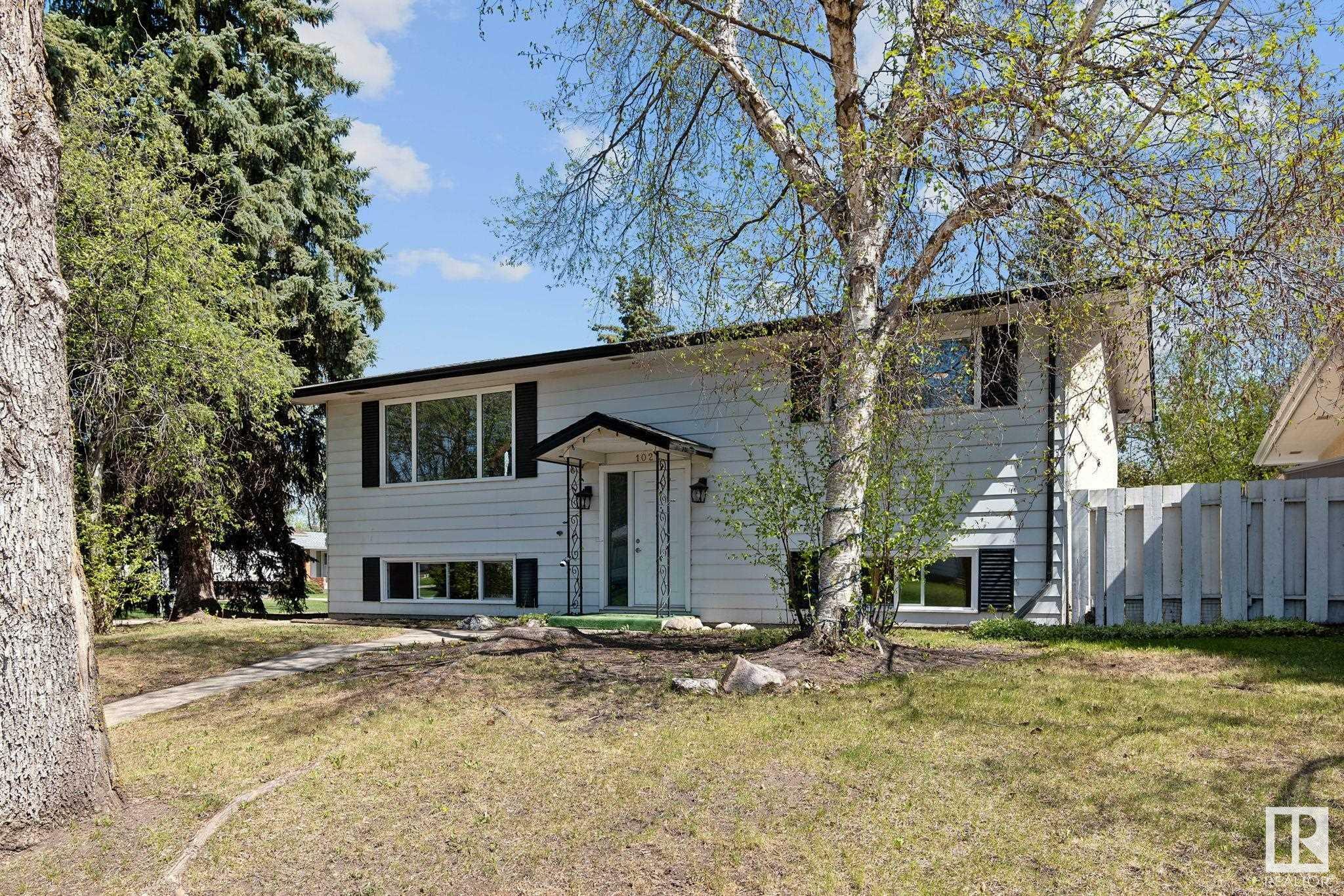 Photo de la propriété: 1021 Haythorne Dr AB T8A 1B4