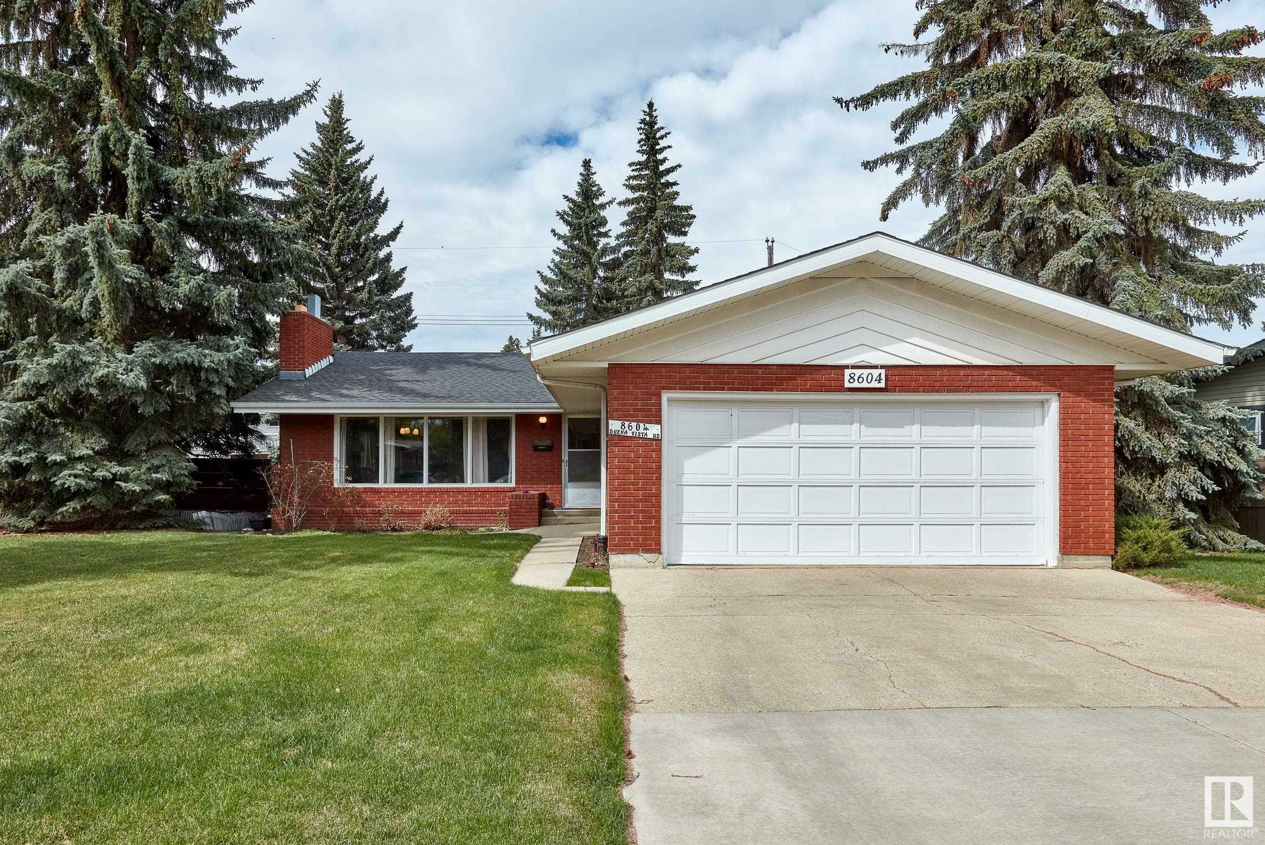 Property Photo: 8604 Buena Vista Road NW AB T5R 5R8