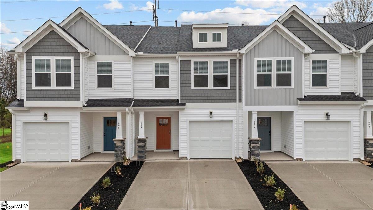 Property Photo:  604 Harebell Way  SC 29617