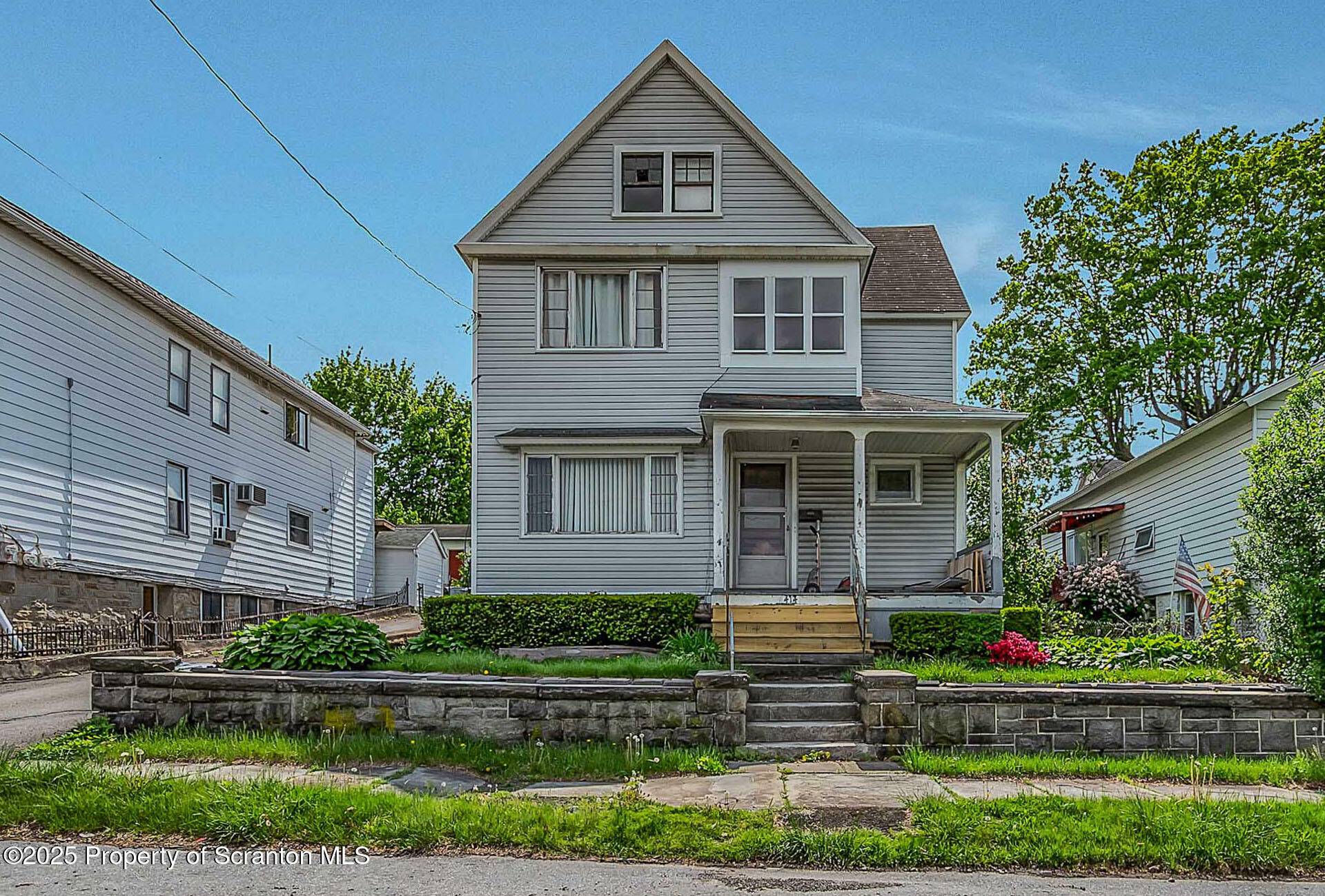 414 Brook Street  Scranton PA 18505 photo