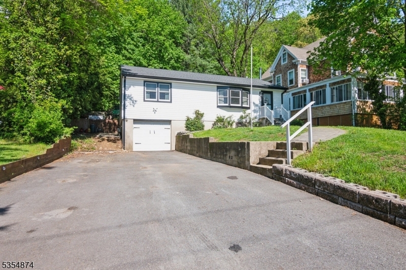 Property Photo: 50 Lackawanna Ave NJ 07834