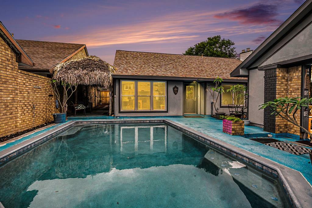 Property Photo: 1727 Plumbwood Way TX 77058