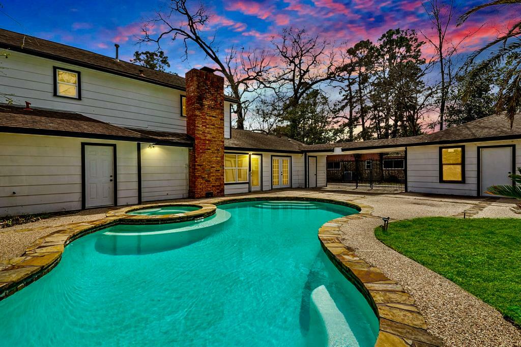 Property Photo: 710 Magic Oaks Drive TX 77388