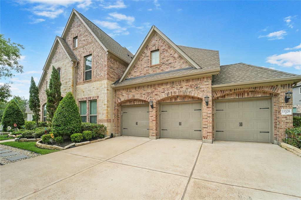 Property Photo:  13526 Wedgewood Thicket Way  TX 77429 