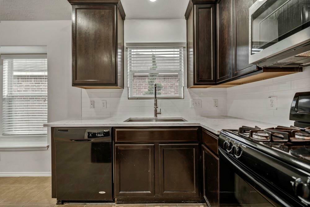 Property Photo: 3739 Glover Meadows Lane TX 77047