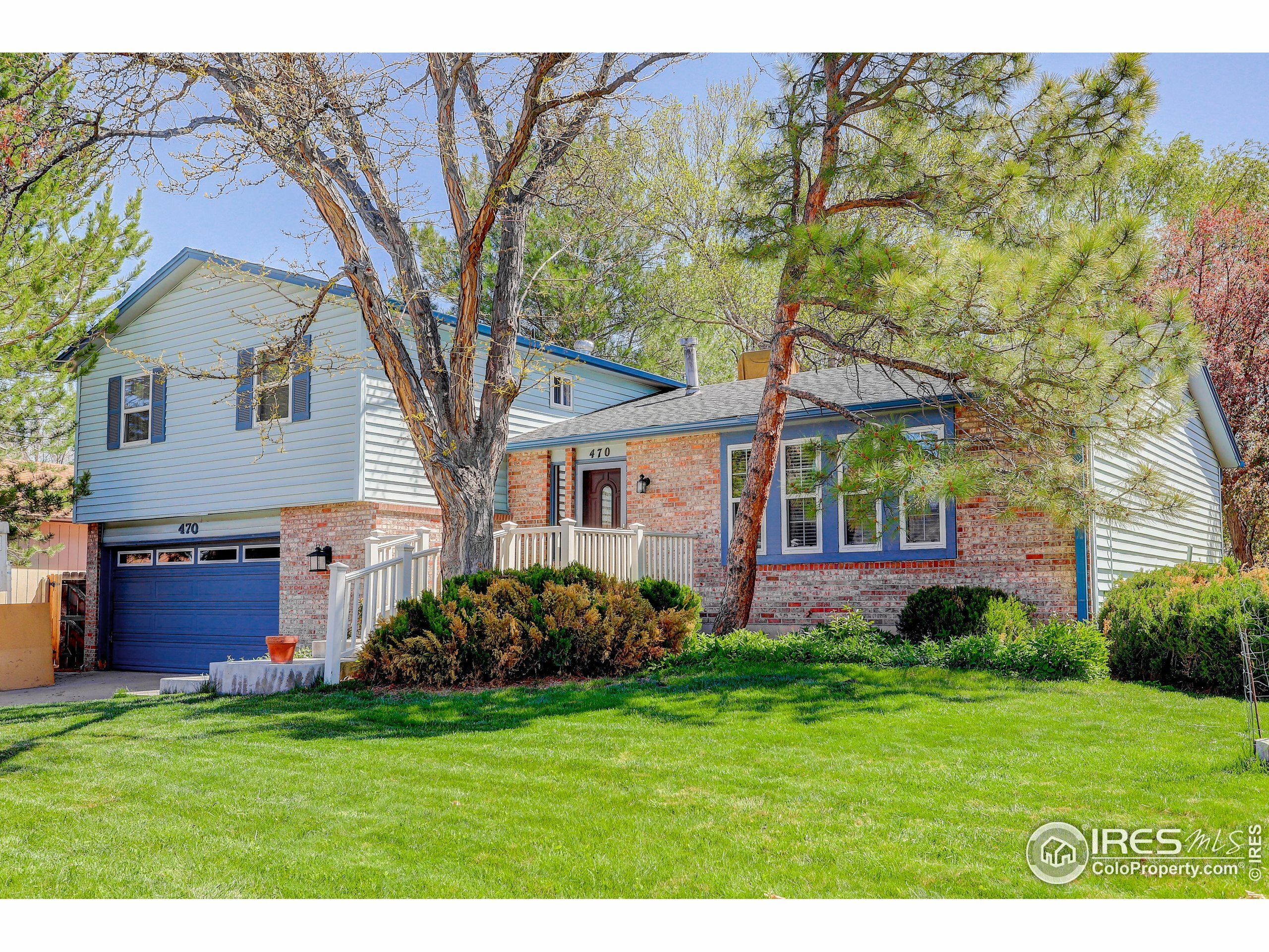 Property Photo: 470 Ash St CO 80020