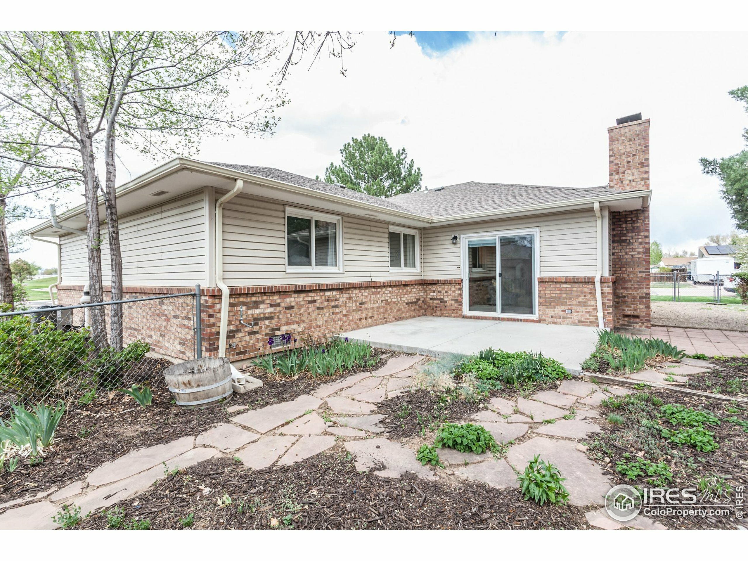 Property Photo: 205 Maple Ct CO 80550