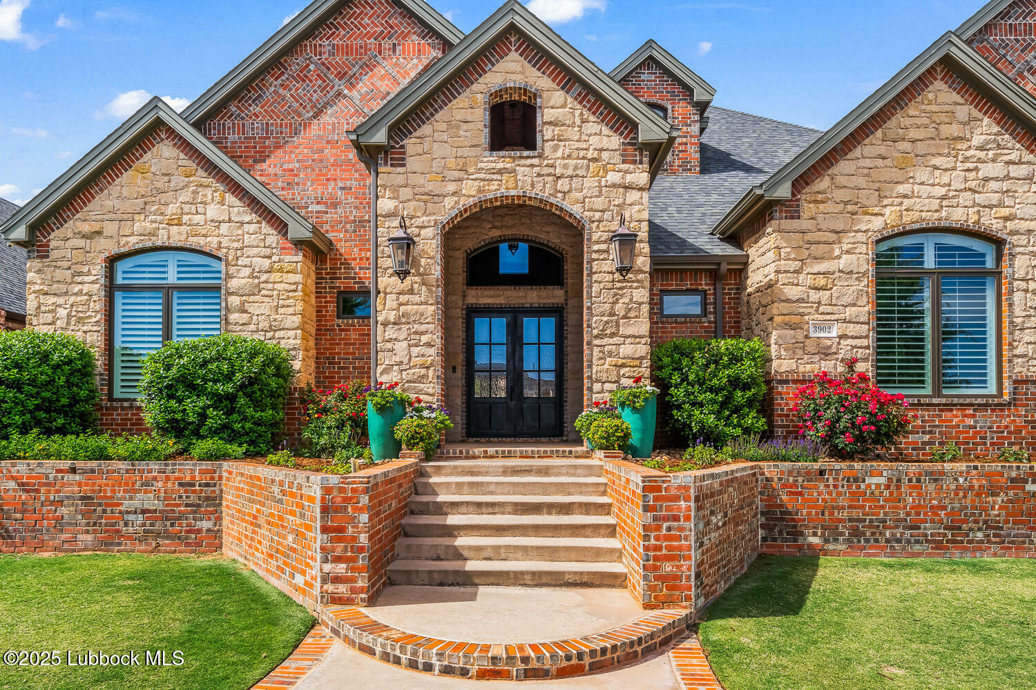 Property Photo: 3902 113th Street TX 79423