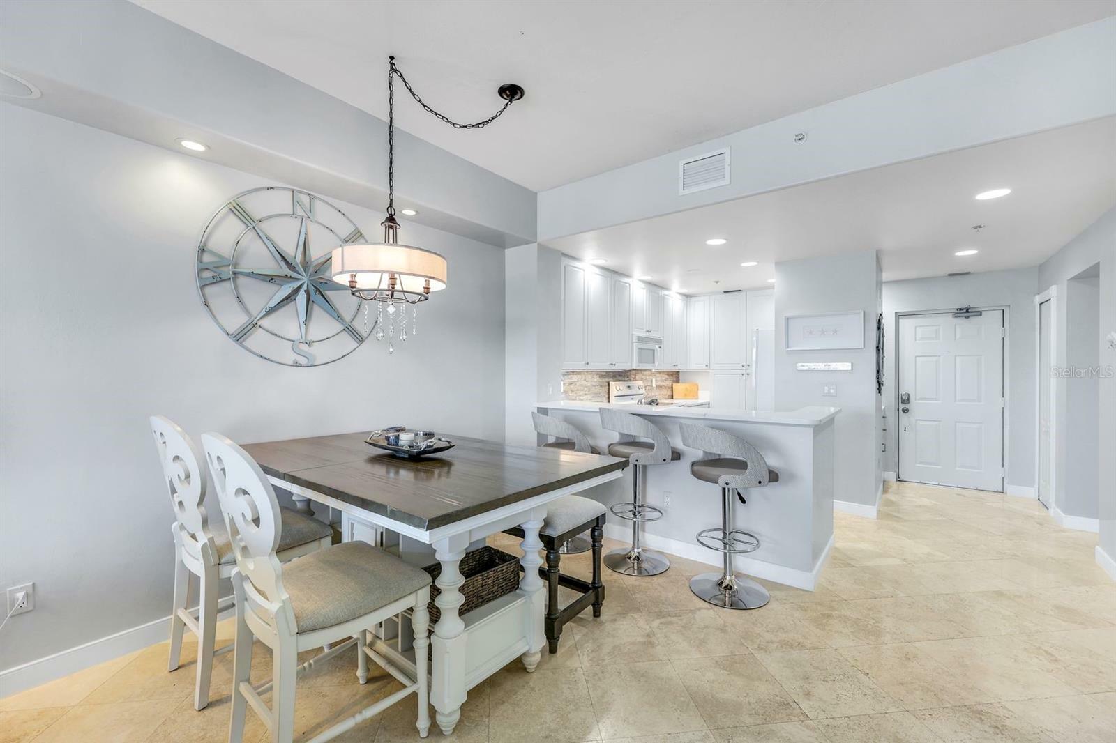 Property Photo: 2090 Matecumbe Key Road 1404 FL 33955