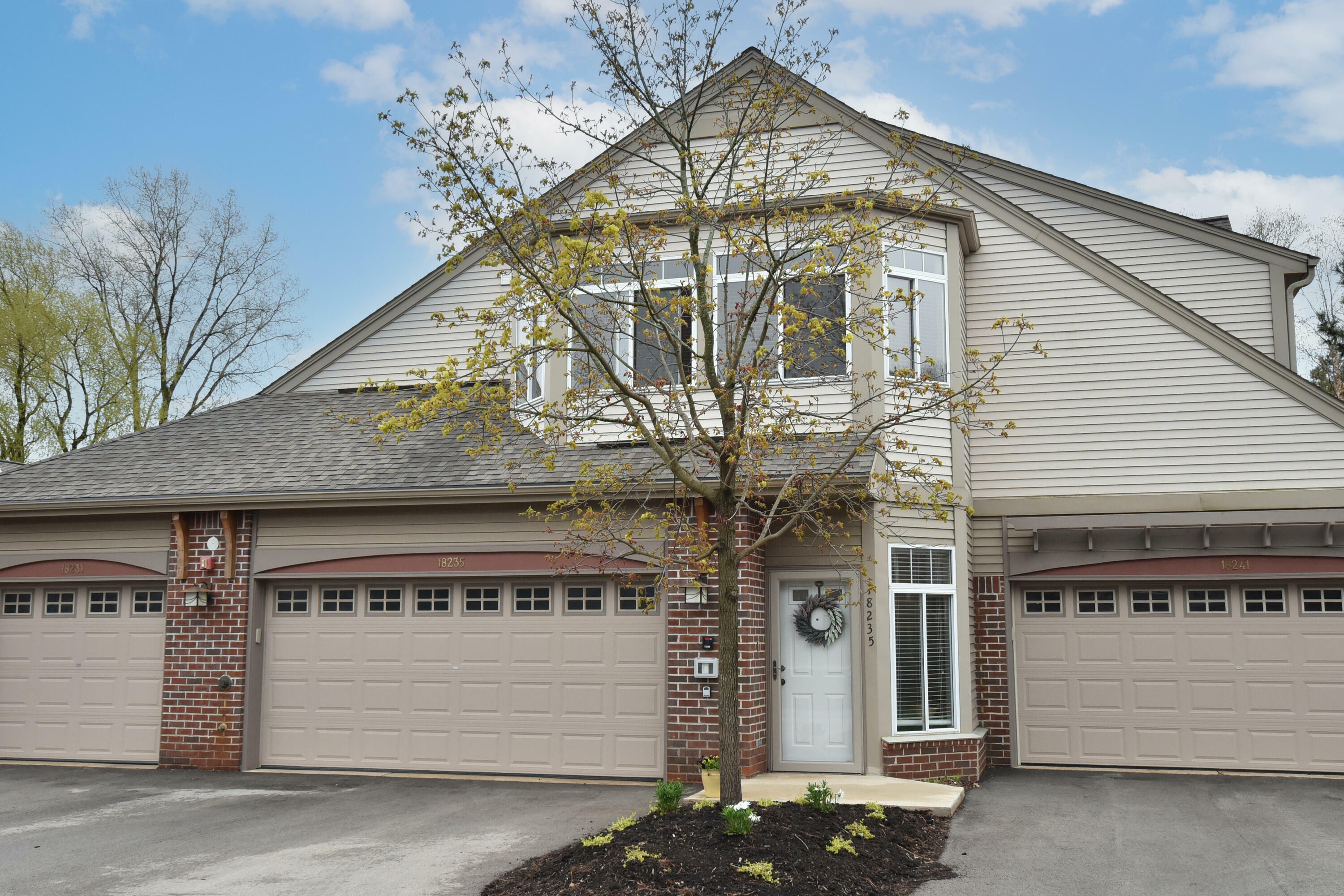 18235 W Wisconsin Ave  Brookfield WI 53045 photo