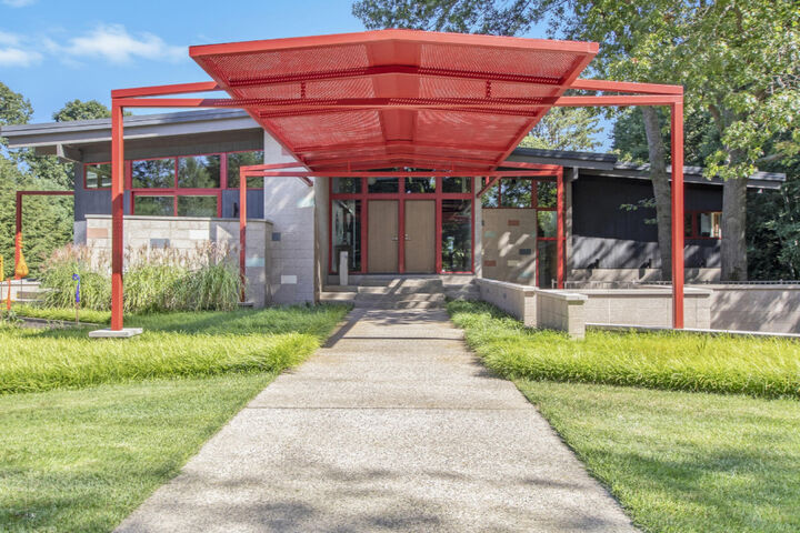 6465 Sandhill Lane  Fennville MI 49408 photo