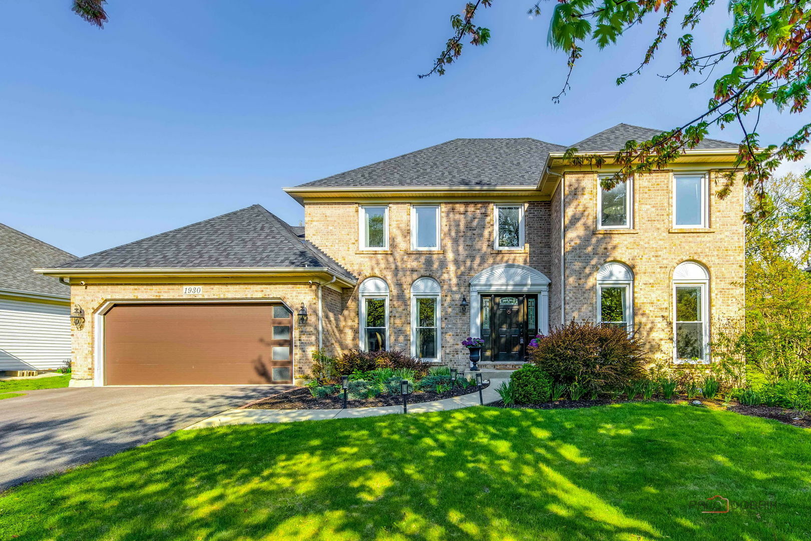 Property Photo: 1930 Lisson Road IL 60565