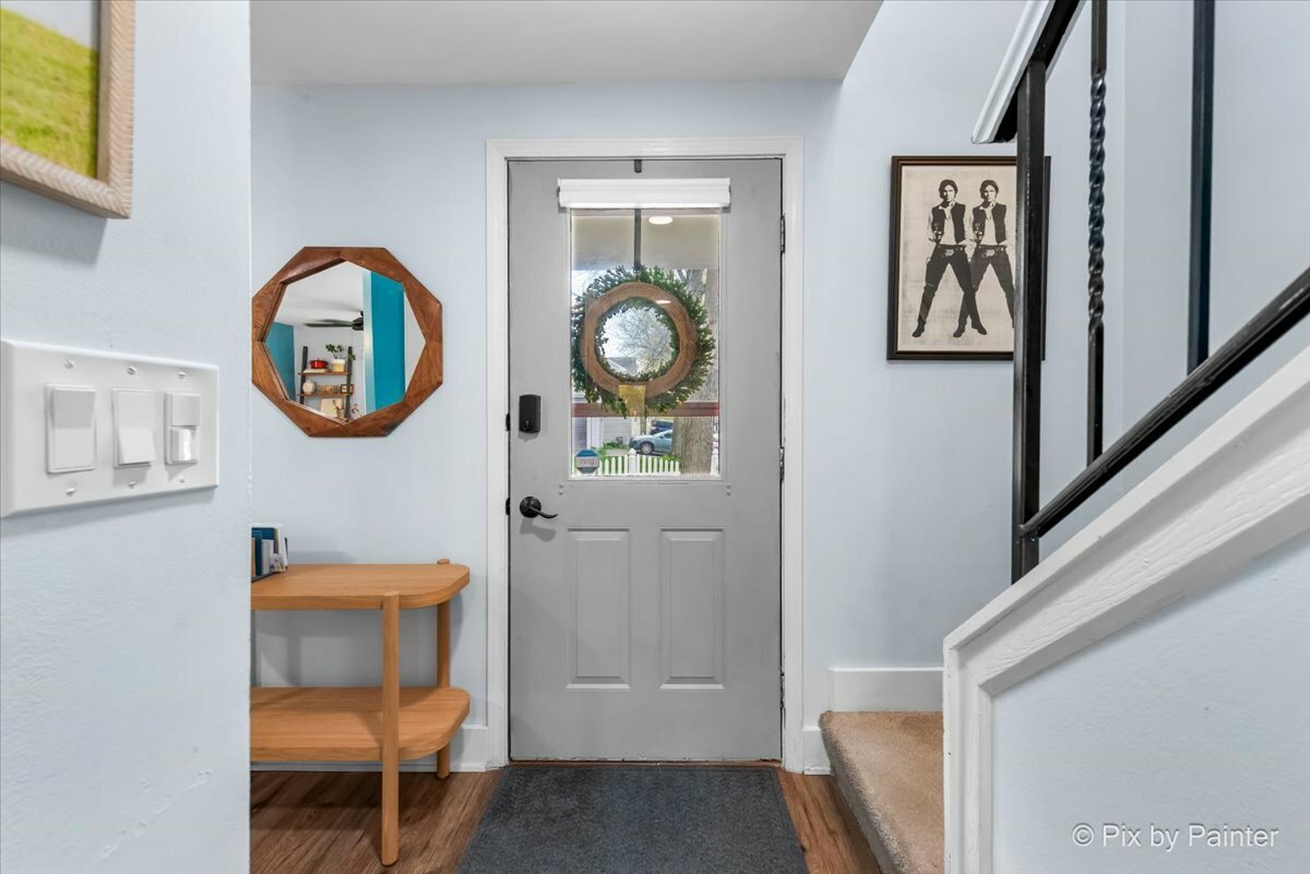 Property Photo: 2463 Red Bud Court IL 60502