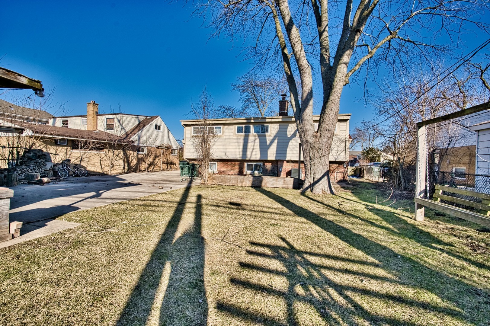 Property Photo:  7014 Kilbourn Avenue  IL 60712 