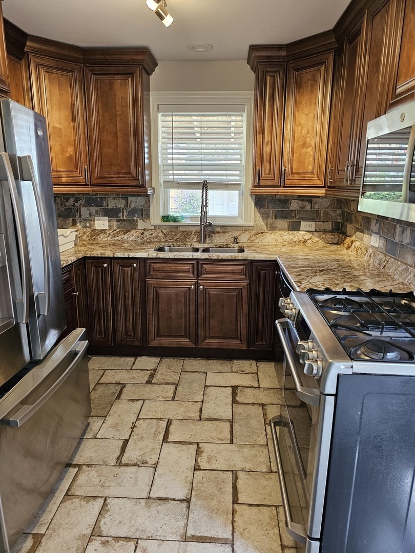 Property Photo: 7825 N Nora Avenue IL 60714