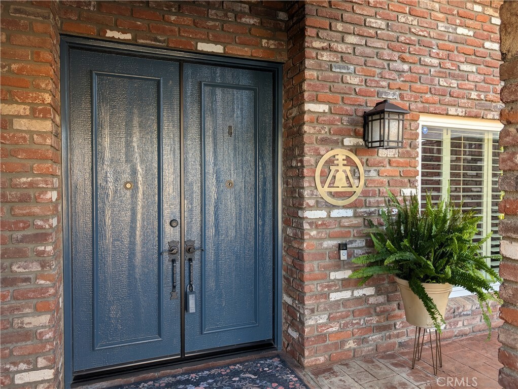 Property Photo: 1475 Trenton Drive CA 92506