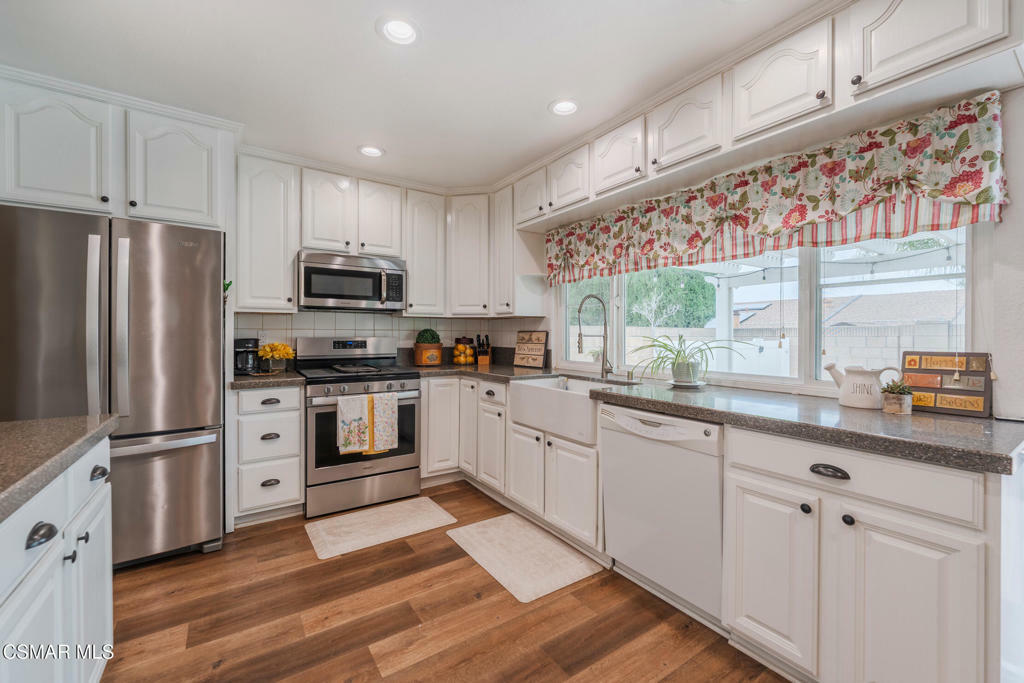 Property Photo: 2705 N Broadmoor Avenue CA 93065