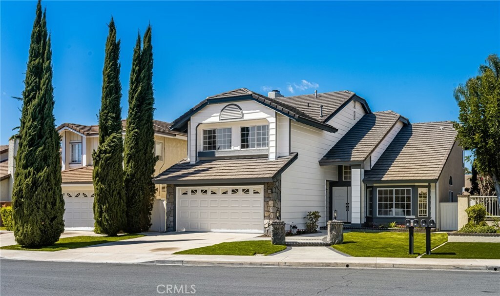 Property Photo: 19 Jefferson CA 92620