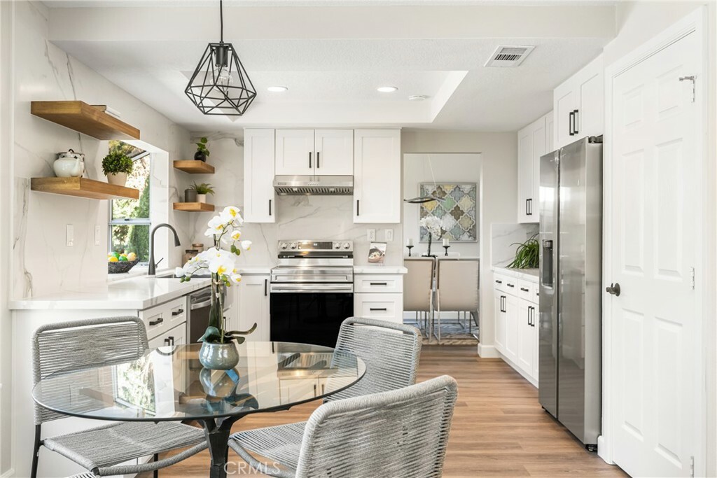 19 Jefferson  Irvine CA 92620 photo