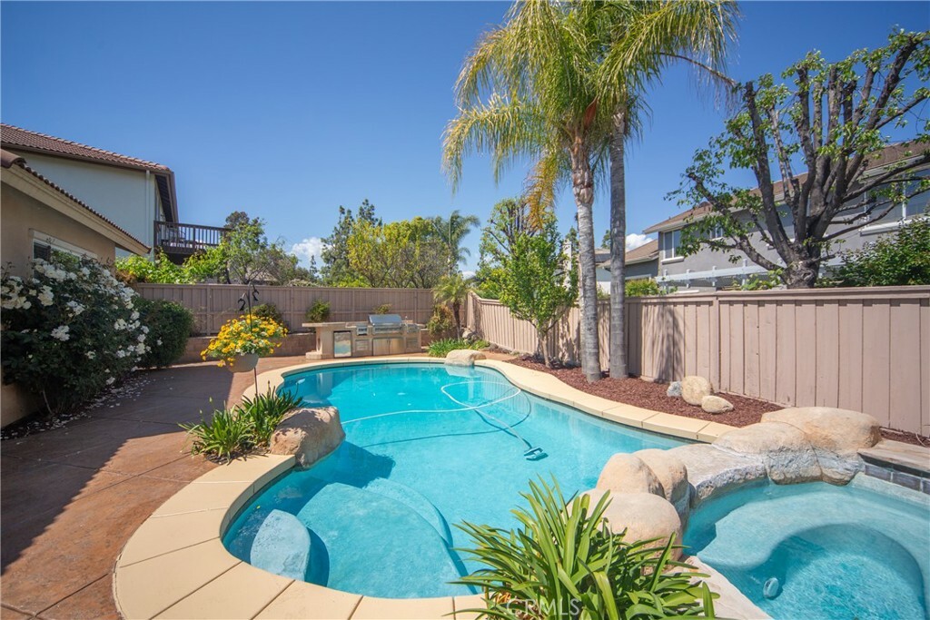 Property Photo:  43922 Carentan Drive  CA 92592 