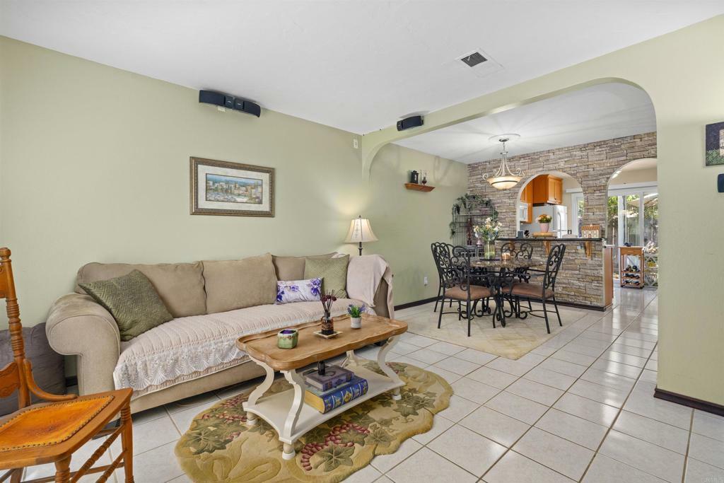 Property Photo: 10158 Carefree Dr CA 92071