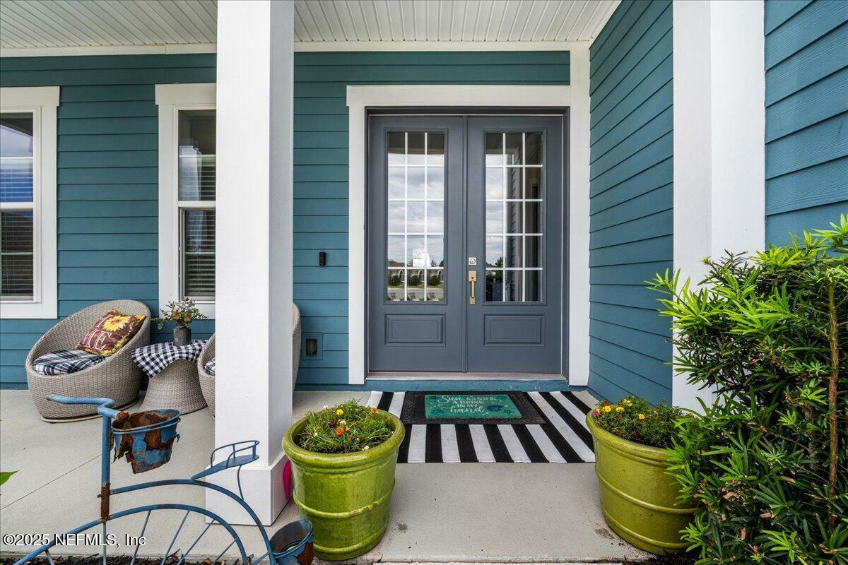 Property Photo: 71 Lansing Court FL 32092