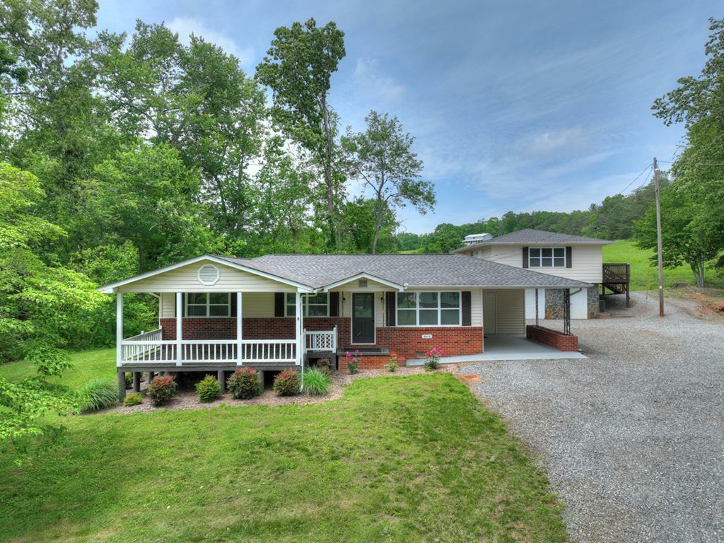 Property Photo: 868 Sugar Creek Road GA 30513