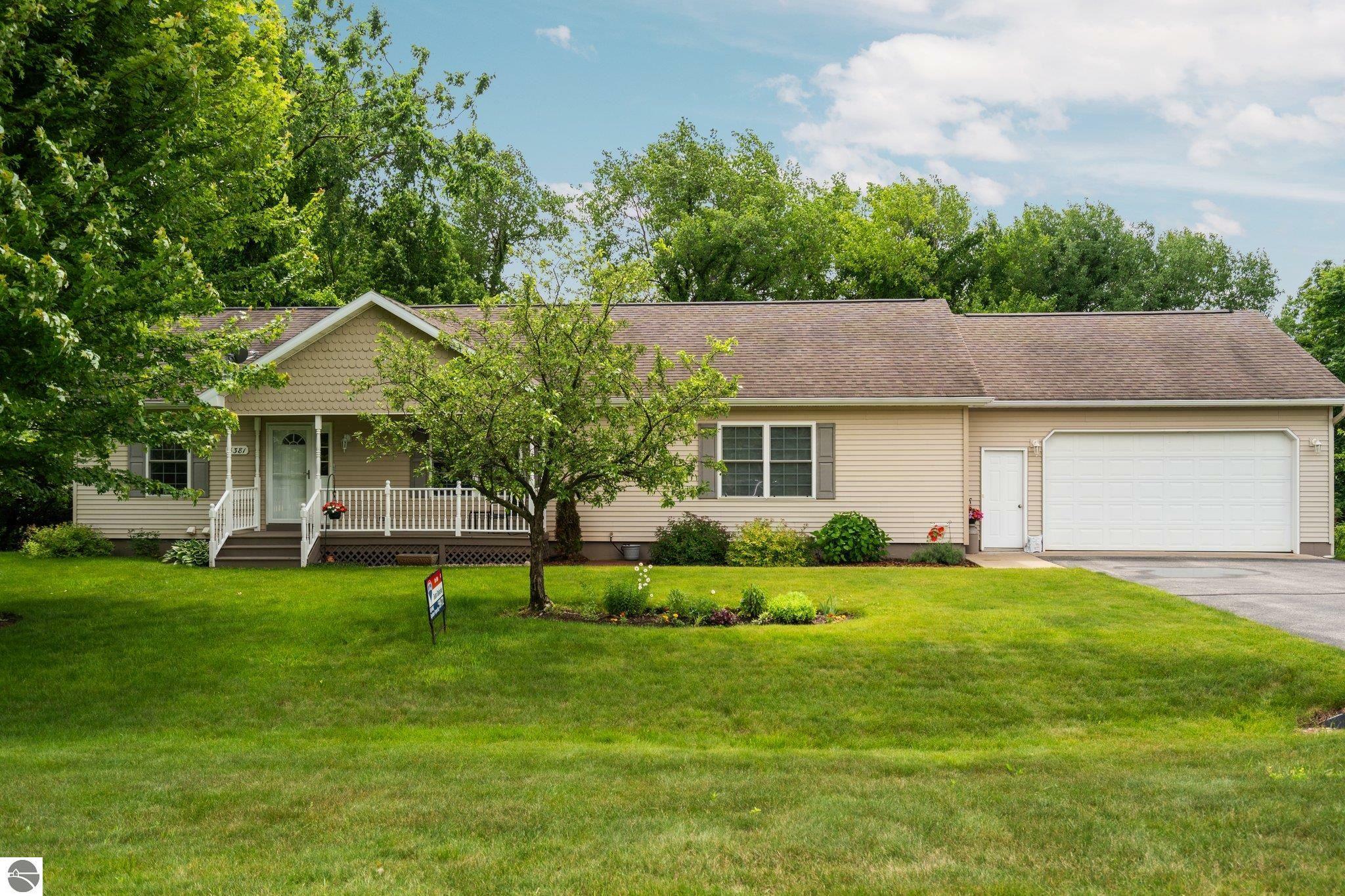 4381 Cherry Lane  Traverse City MI 49684 photo