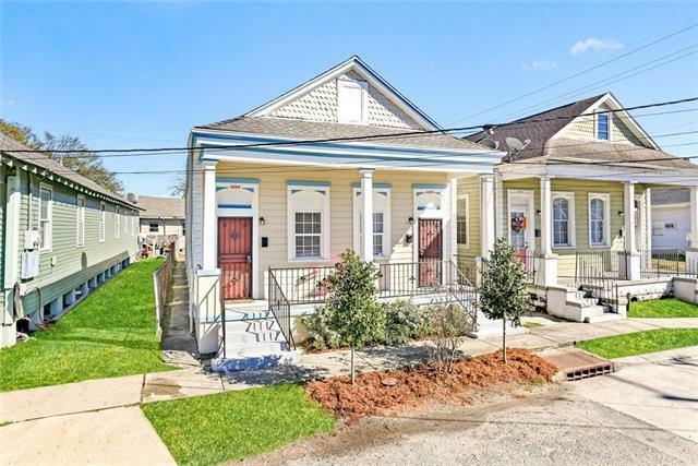 Property Photo: 2105 07 Arts Street LA 70117